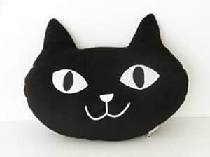 【無料で読める】「はんぶんずっこ」子猫チョコとホームレス佐藤さんの物語